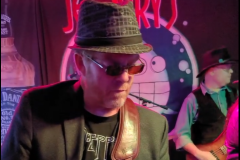 Rob_Jerrys-20th_2-1